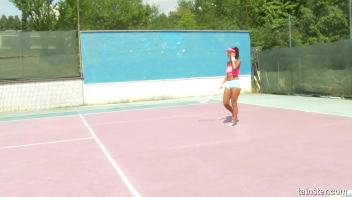 Tennis Court Pounding Screencap 4 on www.sinx.com