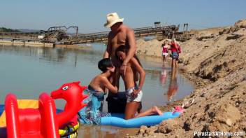 Proudly Public Wetlook Fucking Part 1 Screencap 12 on www.sinx.com