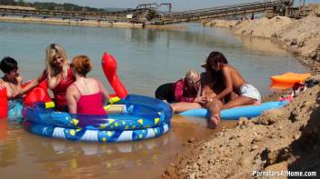 Proudly Public Wetlook Fucking Part 1 Screencap 16 on www.sinx.com