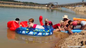 Proudly Public Wetlook Fucking Part 1 Screencap 25 on www.sinx.com