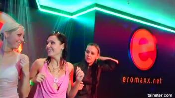 Eurobabe Olympics Part 1 - Cam 1 Screencap 93 on www.sinx.com