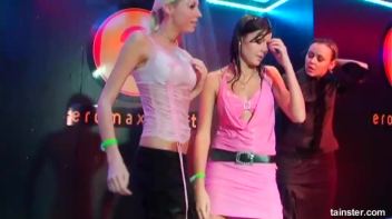 Eurobabe Olympics Part 1 - Cam 1 Screencap 98 on www.sinx.com