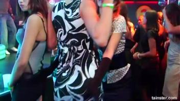Eurobabe Olympics Part 1 - Cam 1 Screencap 54 on www.sinx.com