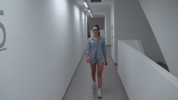 Vom Nachbarn vollgesaut mitten im Gemeindebau Screencap 1 on www.sinx.com