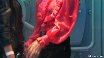 Wet and crazy amateur girls Screencap 30 on www.sinx.com