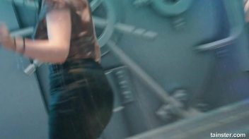 Wet and crazy amateur girls Screencap 62 on www.sinx.com