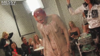 Muddy Wrestling: Fiery Redhead vs. The Old-Timer Screencap 31 on www.sinx.com