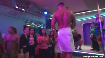 Party Hardcore Gone Crazy Vol. 29 Part 2 - Cam 4 Screencap 11 on www.sinx.com