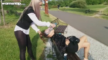 Shampoo Service In The Park Screencap 18 on www.sinx.com