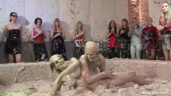 Eurobabe Cheetah Rolls Around In The Mud Screencap 53 on www.sinx.com