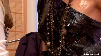 The Sweetest Honey Massage Ever Given Screencap 66 on www.sinx.com