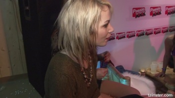 Winter WonderBang Part 2 - Cam 3 Screencap 96 on www.sinx.com