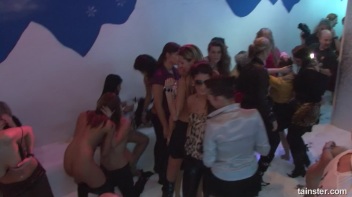 Winter WonderBang Part 2 - Cam 3 Screencap 106 on www.sinx.com