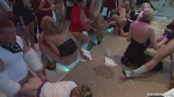 Winter WonderBang Part 2 - Cam 3 Screencap 39 on www.sinx.com