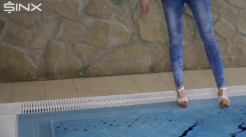 Denim Covered Blonde Takes A Dip Screencap 6 on www.sinx.com
