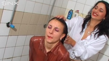 Raven Haired Babes Lather Up Their Hair Screencap 3 on www.sinx.com