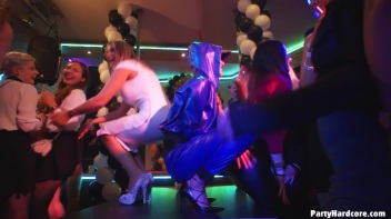 Party Hardcore Gone Crazy Vol. 37 Part 1 - Cam 1 Screencap 4 on www.sinx.com