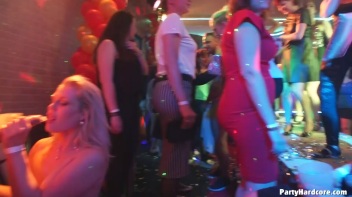Party Hardcore Gone Crazy Vol. 36 Part 7 - Cam 2 Screencap 86 on www.sinx.com