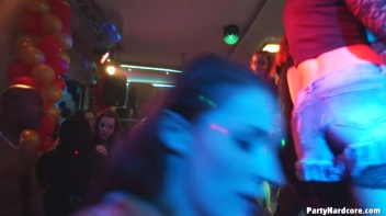 Party Hardcore Gone Crazy Vol. 36 Part 7 - Cam 2 Screencap 27 on www.sinx.com