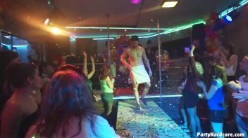 Party Hardcore Gone Crazy Vol. 36 Part 7 - Cam 2 Screencap 50 on www.sinx.com