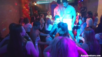 Party Hardcore Gone Crazy Vol. 36 Part 7 - Cam 2 Screencap 57 on www.sinx.com