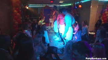 Party Hardcore Gone Crazy Vol. 36 Part 7 - Cam 2 Screencap 59 on www.sinx.com