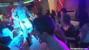 Party Hardcore Gone Crazy Vol. 36 Part 7 - Cam 2 Screencap 62 on www.sinx.com