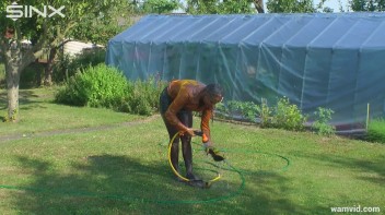 Blonde girl hoses herself off Screencap 3 on www.sinx.com