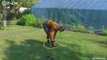 Blonde girl hoses herself off Screencap 6 on www.sinx.com