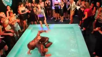 Leony Aprill vs. Lucy Cornet Screencap 95 on www.sinx.com