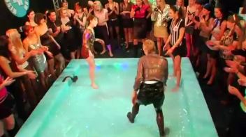 Leony Aprill vs. Lucy Cornet Screencap 28 on www.sinx.com