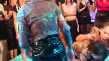 Leony Aprill vs. Lucy Cornet Screencap 55 on www.sinx.com