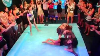 Leony Aprill vs. Lucy Cornet Screencap 57 on www.sinx.com