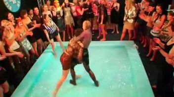 Leony Aprill vs. Lucy Cornet Screencap 59 on www.sinx.com