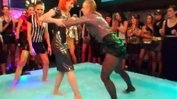 Leony Aprill vs. Lucy Cornet Screencap 73 on www.sinx.com