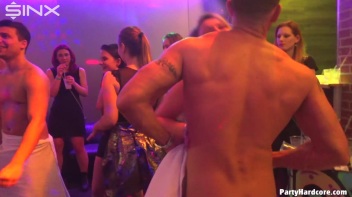 Party Hardcore Gone Crazy Vol. 43 Part 8 - Cam 3 Screencap 39 on www.sinx.com