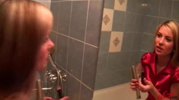 Go Ahead And Use Leony As Your Toilet! Screencap 3 on www.sinx.com