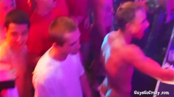 Head-To-Head Part 3 - Cam 2 Screencap 52 on www.sinx.com