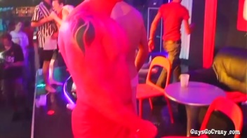 Head-To-Head Part 3 - Cam 2 Screencap 21 on www.sinx.com