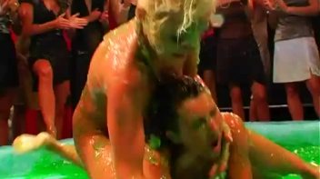 The Green Slime Pit! Screencap 26 on www.sinx.com