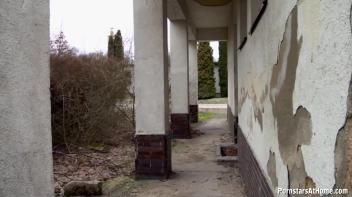 The Blowjob Site Screencap 35 on www.sinx.com