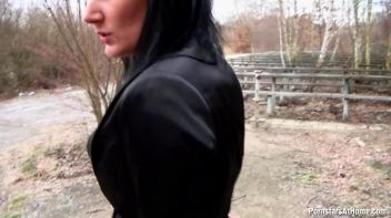 The Blowjob Site Screencap 36 on www.sinx.com