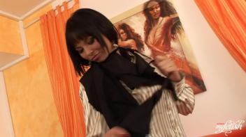 Big Titty Delight Screencap 32 on www.sinx.com