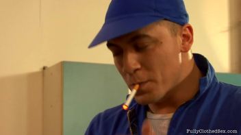 The Reward Screencap 12 on www.sinx.com