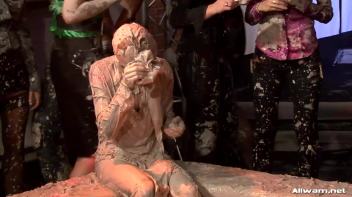 Redheads No More After This Battle! Screencap 48 on www.sinx.com