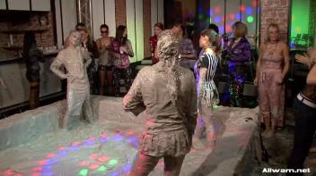 Redheads No More After This Battle! Screencap 56 on www.sinx.com