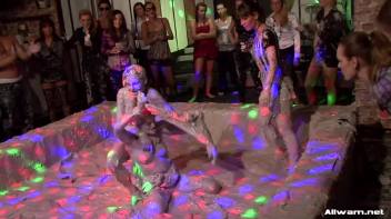 Redheads No More After This Battle! Screencap 69 on www.sinx.com