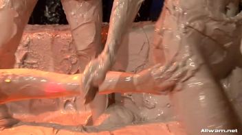 Redheads No More After This Battle! Screencap 81 on www.sinx.com