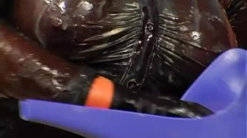 Drizzled Debauchery Screencap 62 on www.sinx.com