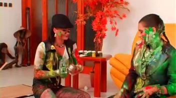 Smearing Paint All Over Each Other Screencap 40 on www.sinx.com